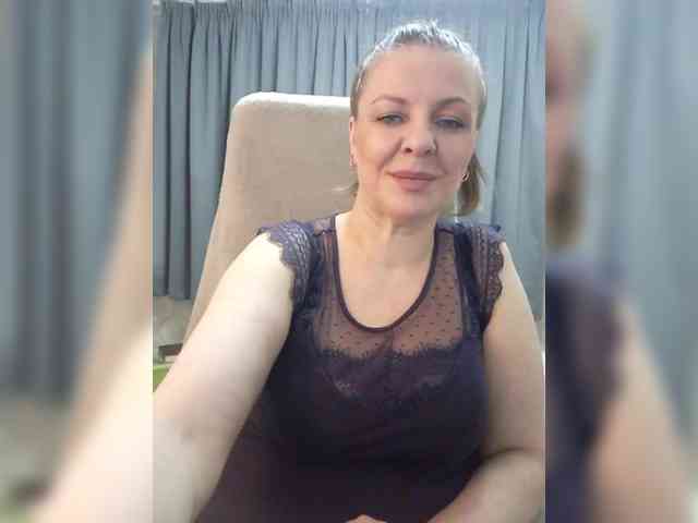 Veronika_Gold webcam