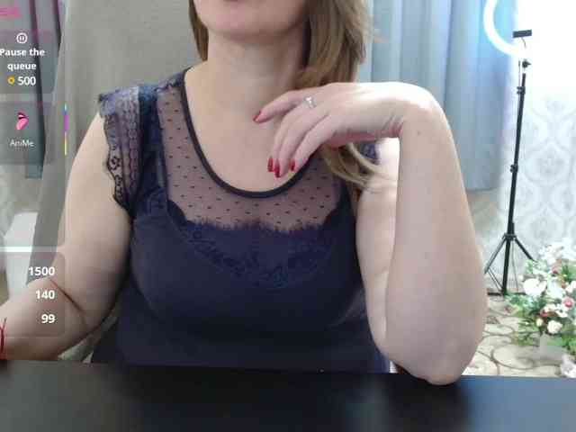 Veronika_Gold webcam