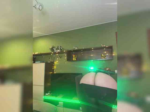 Veronika_Gold webcam