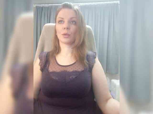 Veronika_Gold webcam