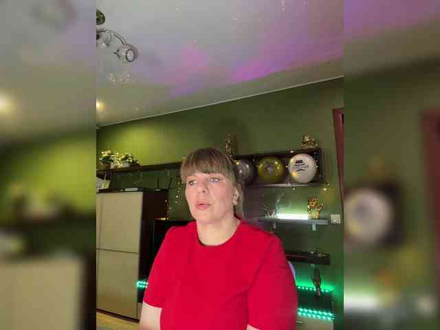 Veronika_Gold webcam