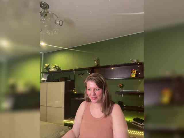 Veronika_Gold webcam