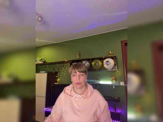 Veronika_Gold webcam