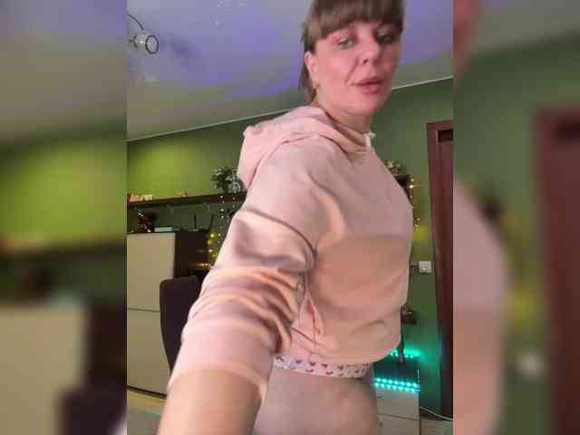 Veronika_Gold webcam