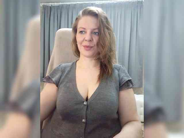 Veronika_Gold webcam