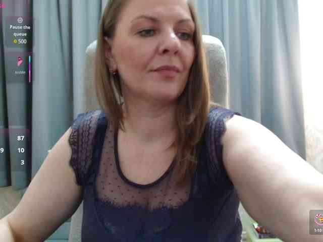 Veronika_Gold webcam