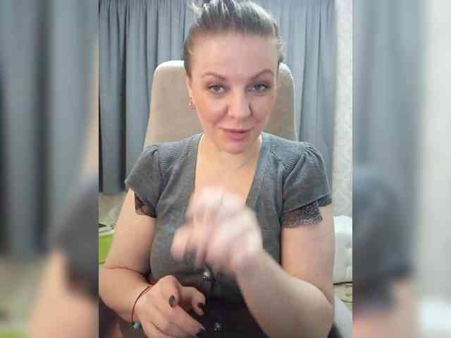Veronika_Gold webcam