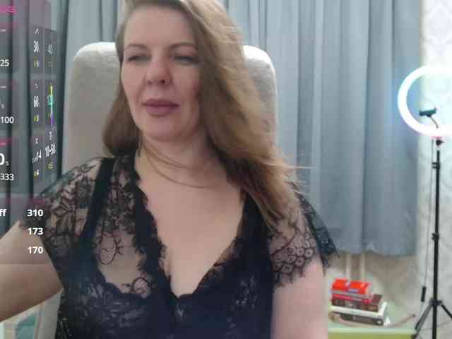Veronika_Gold webcam