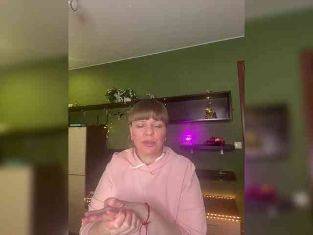 Veronika_Gold webcam