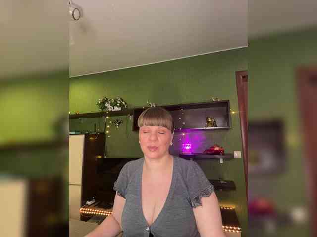 Veronika_Gold webcam