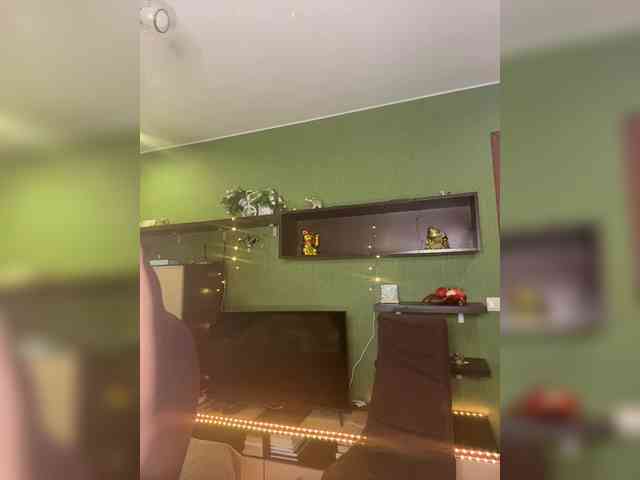 Veronika_Gold webcam