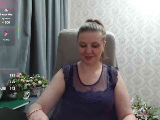 Veronika_Gold webcam
