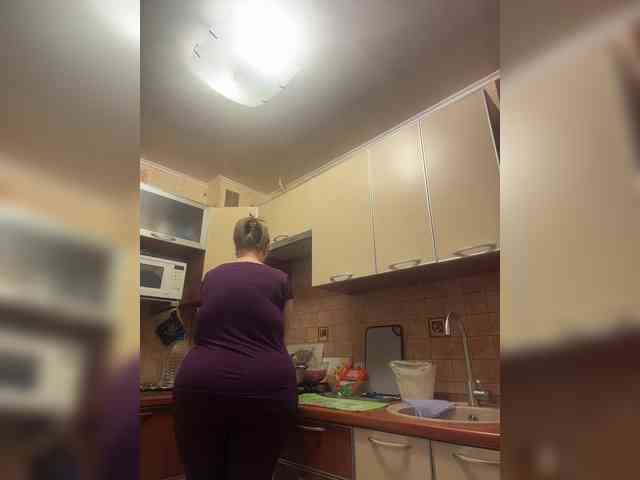 Veronika_Gold webcam