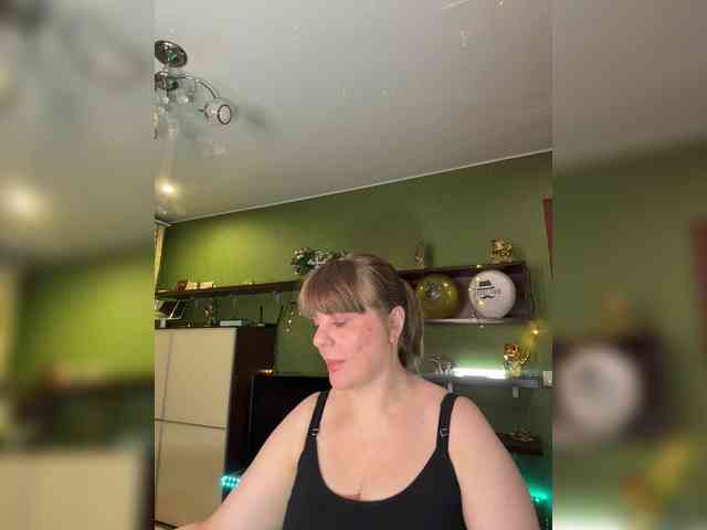 Veronika_Gold webcam