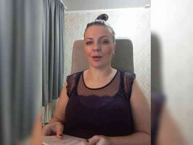 Veronika_Gold webcam