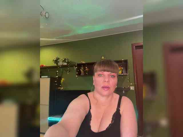 Veronika_Gold webcam