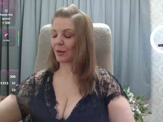 Veronika_Gold webcam