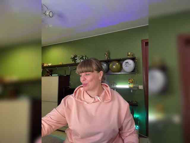 Veronika_Gold webcam