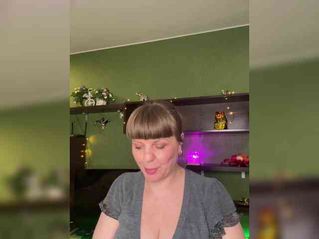 Veronika_Gold webcam