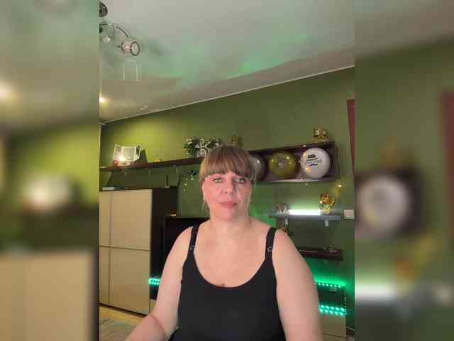 Veronika_Gold webcam