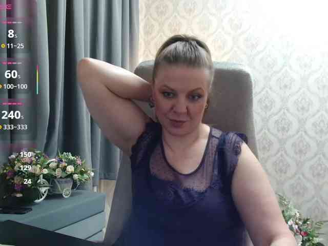 Veronika_Gold webcam