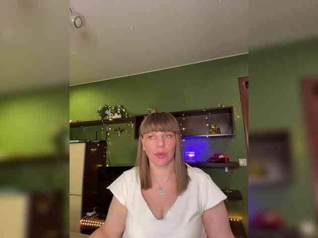 Veronika_Gold webcam