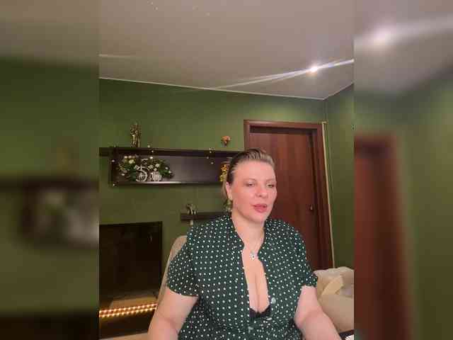 Veronika_Gold webcam