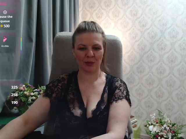 Veronika_Gold webcam