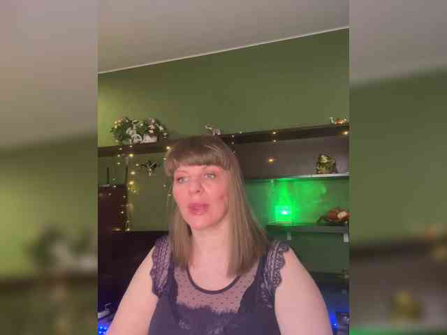 Veronika_Gold webcam