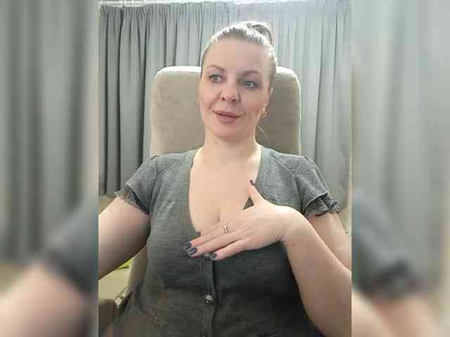 Veronika_Gold webcam