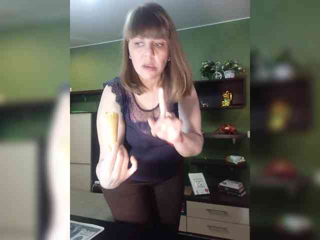Veronika_Gold webcam