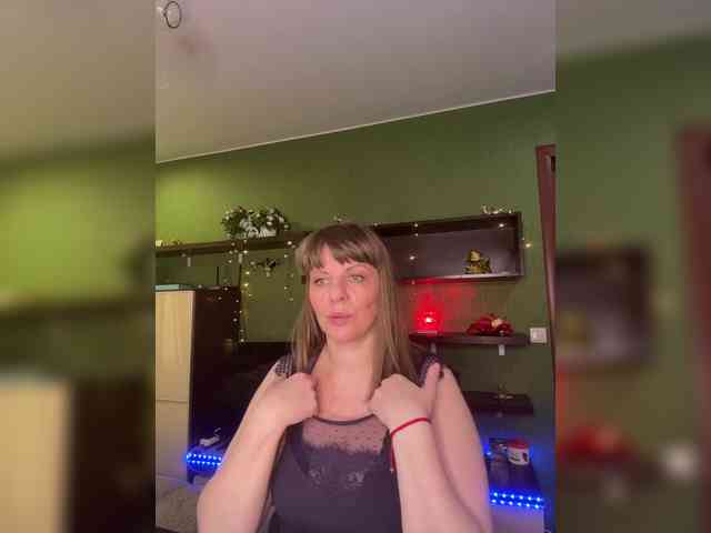 Veronika_Gold webcam