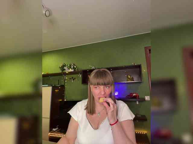 Veronika_Gold webcam
