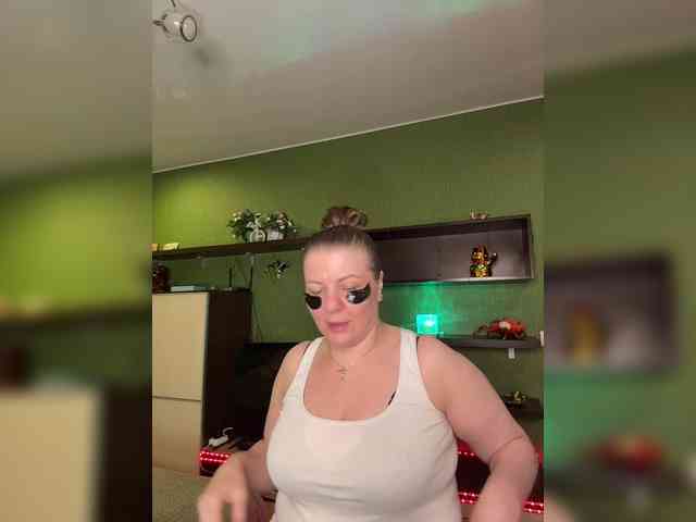 Veronika_Gold webcam