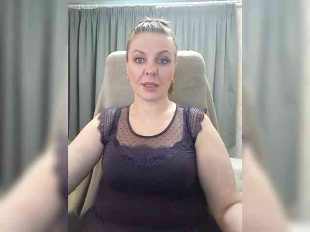 Veronika_Gold webcam