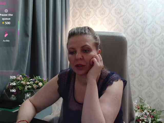 Veronika_Gold webcam