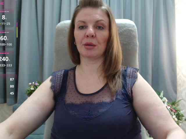 Veronika_Gold webcam