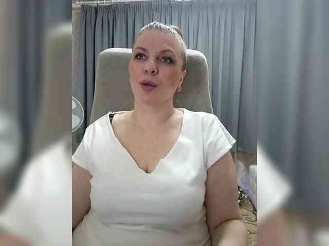 Veronika_Gold webcam