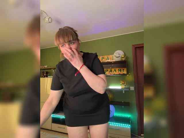 Veronika_Gold webcam