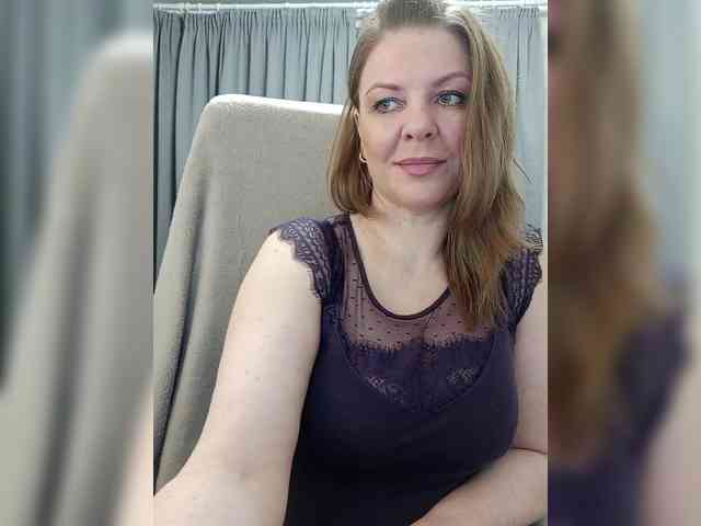 Veronika_Gold webcam