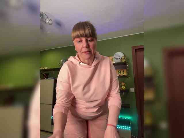 Veronika_Gold webcam