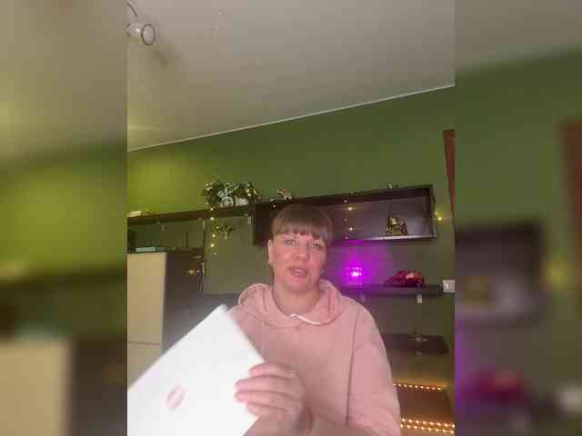 Veronika_Gold webcam