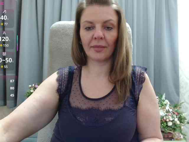 Veronika_Gold webcam