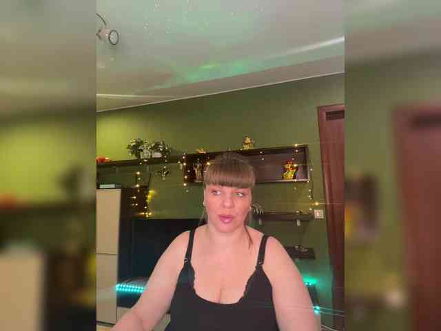 Veronika_Gold webcam