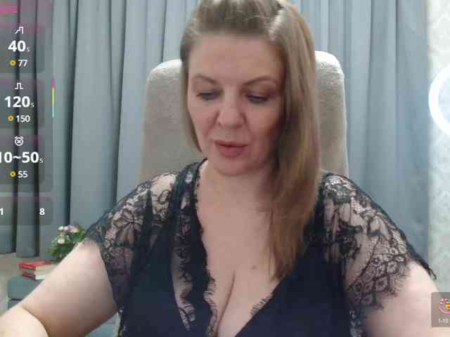 Veronika_Gold webcam