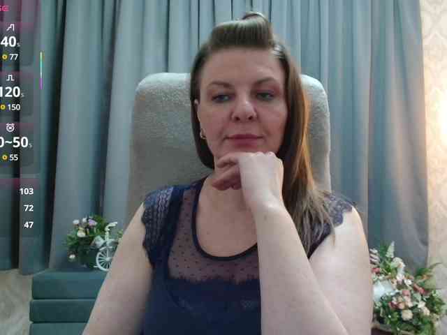 Veronika_Gold webcam