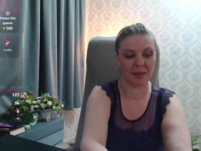 Veronika_Gold webcam