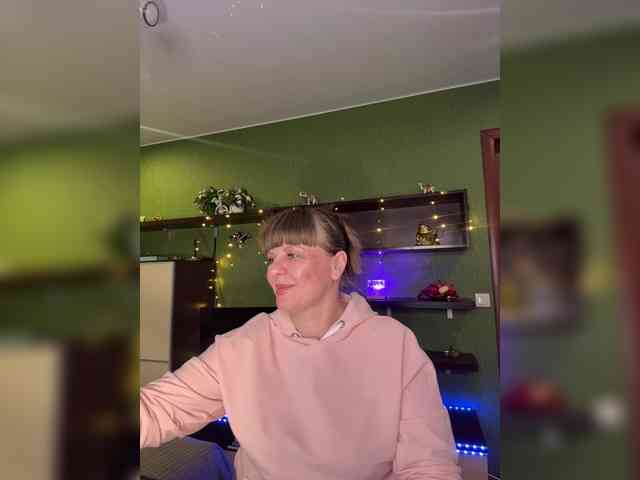 Veronika_Gold webcam