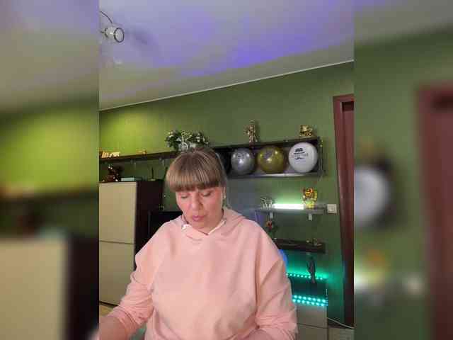 Veronika_Gold webcam