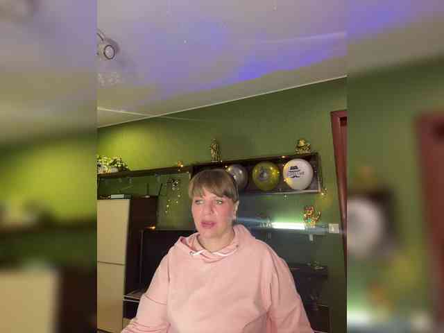 Veronika_Gold webcam